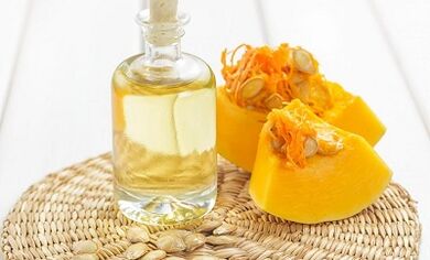 Pumpkin oil for playback parasites